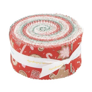 Holiday Cheer 2 1/2" Rolie Polie precut bundle includes 40 pieces from the Holiday Cheer collection by My Mind's Eye for Riley Blake Designs