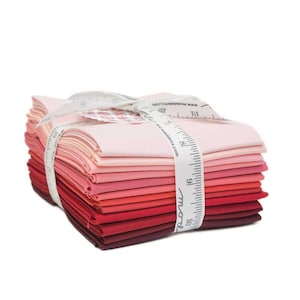 9900AB 122 Bella Solids AB 12 Red Fat Quarter Bundle  100% Cotton Assorted Red solids pre-cut into 12 Fat Quarters 18&quot; x 21&quot;