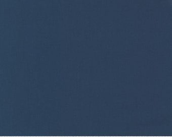May include: A solid blue fabric swatch with a ruler showing 17.8 cm. The fabric is a medium weight and has a smooth texture. The fabric is labeled "moda" on the ruler.