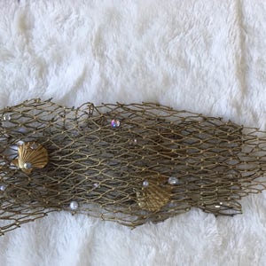 Extra netting to use on top of a mermaid skirt