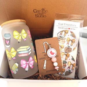 Teacher Gift Set - Personalized Teacher Appreciation Gift, End of Year Gift, Teacher Cup with Bookmark, Back to School Gift for Teachers