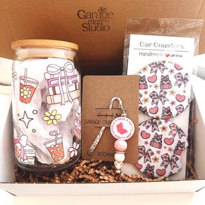 Book Lover Gift Set Personalized Gift Set for Readers Cozy Reading Essentials Box Bookish Birthday Gift Bookish Gift Set Bookish Libby Cup