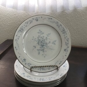Vintage Noritake Carolyn bread butter/ Dessert Plate (price for 1 plate)