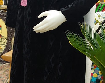 Beautiful Vintage Velvet Maxi Coat