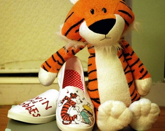 Handmade Calvin and Hobbes Classic Cartoon Dancing Scene Canvas Shoes