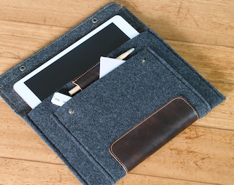 Felt Case for reMarkable 2, Paper Pro, Move and Pure. A sleeve with Pen Holder. 10 cover design combinations.