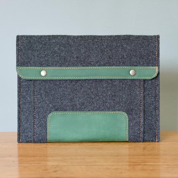 Felt Case for iPad. A Sleeve for iPad Pro and iPad Air with Pen Holder, Pockets, and Leather Details. Cover with 10 Color combos to Choose.