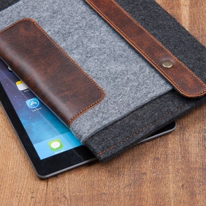 Felt iPad Pro 13 case, iPad Air 13 case, iPad Air 11 case, iPad Pro 11 case, iPad mini 6 case, iPad 10.9&quot; case