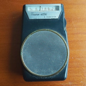 Transette 8 YR10A , Transette 8 YR10A Japan, Transette 8 YR10A Radio, schwarzes Taschenradio, Transette 8YR10A AM, blackTransette 8 Japan, Radio