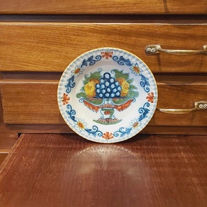Makkum home decor, home decor plate, Makkum Tichelaar, Makkumer plate, ceramics Tichelaar, Makkum home decor, flower home decor, Makkum