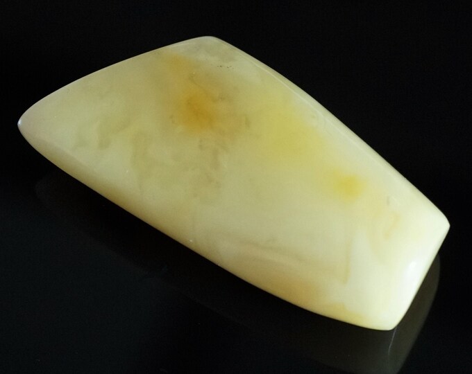 13,7g. Milky Butterscotch Baltic Amber Stone, Natural Amber Untreated, Polished
