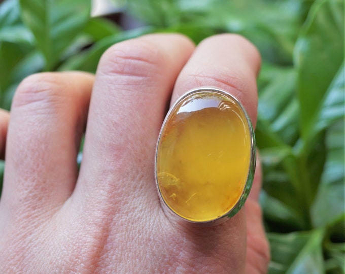 11,7g.  Large Yellow Baltic Amber Ring, Genuine Amber Ring, Adjustable Ring