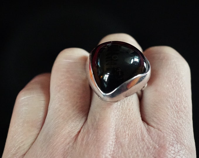 9g Large Black Onyx Ring, Handmade Ring, Sterling Silver, Gemstone Ring
