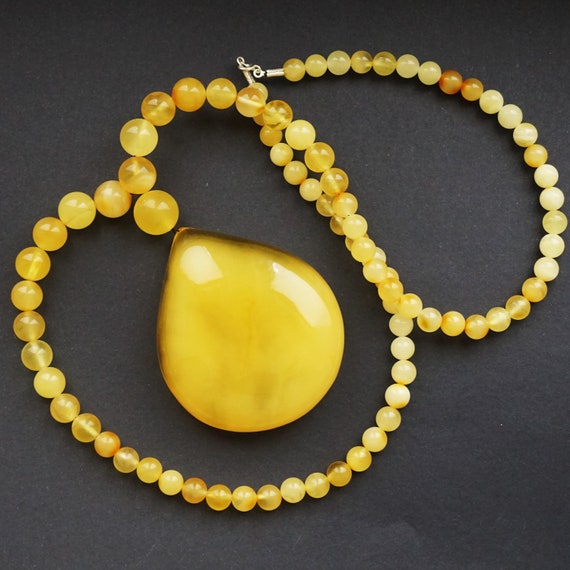83g. With Certificate Huge Butterscotch Baltic Amber Necklace, Genuine Amber Necklace, Beaded Necklace, Untreated Amber, Natural Amber