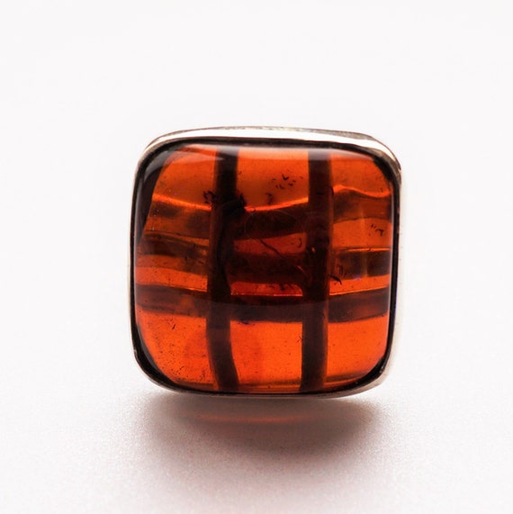 11.5g. Baltic Amber Ring, Cherry Amber Ring, Square Amber Ring