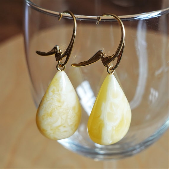 7g. White/Yellow Baltic Amber Earrings, Dangle Amber Earrings, Genuine Amber, Large Earrings, Not Modified Amber