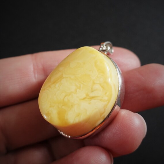 12g Natural White /Yellow Baltic Amber Pendant, Untreated Amber