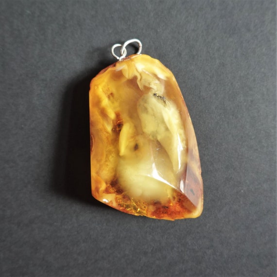 15,4g Large Baltic Amber Pendant, Genuine Amber, Natural Amber Pendant, Male Pendant, Unisex Pendant