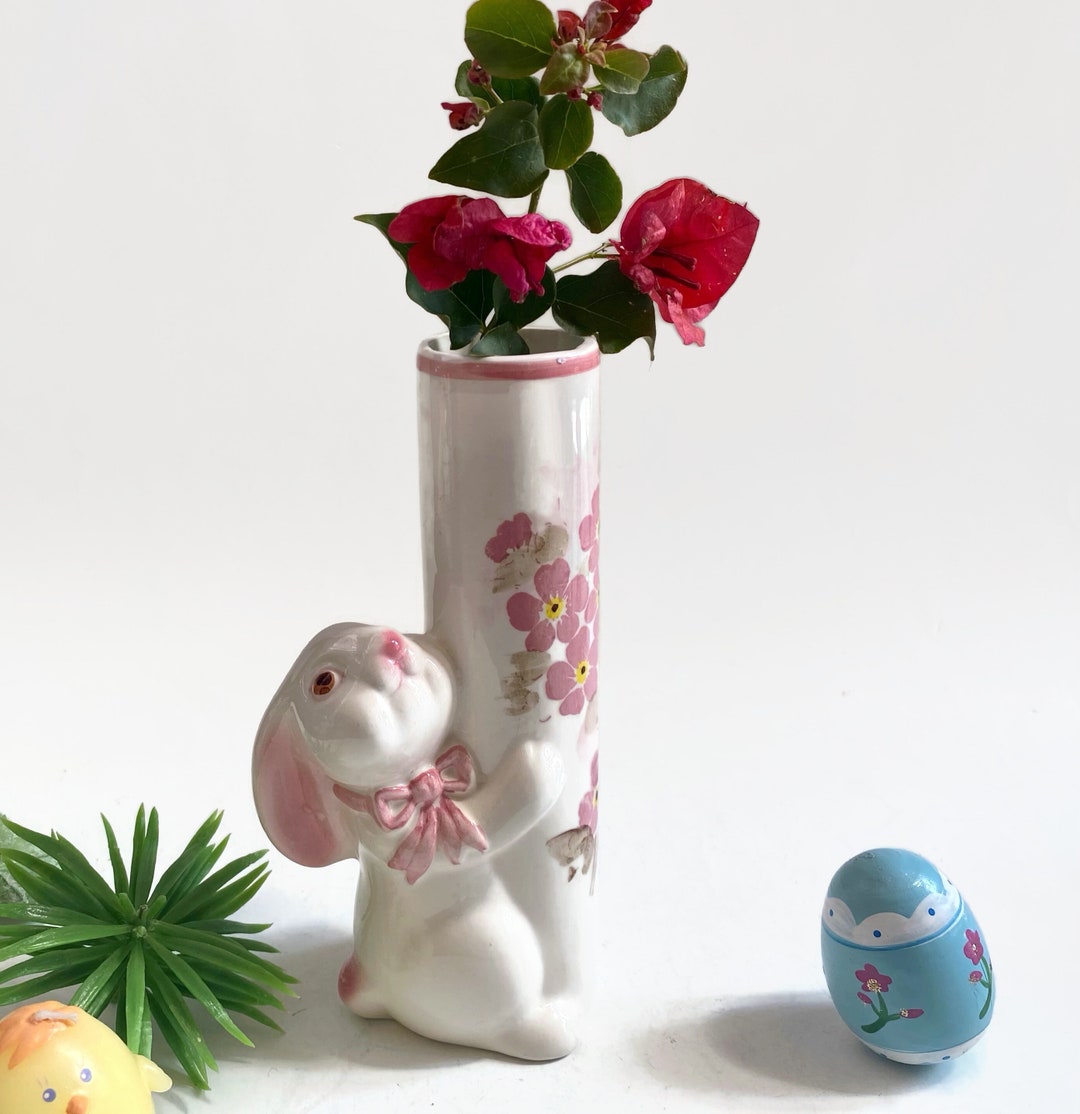Vintage Easter Vase, Adorable Bunny Rabbit Vase, Easter Vase Hostess