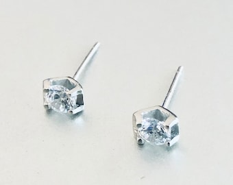 4mm Cubic Zirconia Stud Earrings, Tiny Diamond Stud Earrings, Solid 925 Sterling Silver Stud Earrings, Unisex Brilliant Cut Diamond Stud