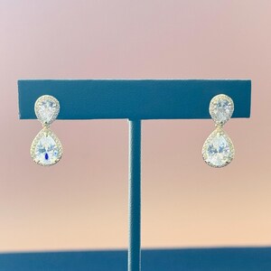 Klassische Doppelte Teardrop Halo Ohrringe mit funkelnden CZ - Eleganter Brautschmuck, Brautjungfer Geschenk, Statement Ohrringe
