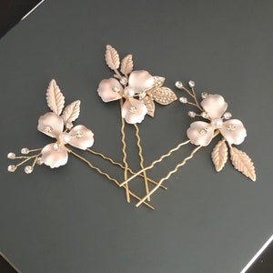 3pcs Set Wedding Hair Pins, Bridal Gold Pearl-Rhinestone Hair Combs Set, Bridal 3pcs Flower Hair Pins, Wedding Accessories, Gift For Bridal