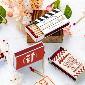 Grande quantidade de presentes personalizados / Caixas de fósforos personalizadas / Arte digital / Lembrancinhas de despedida de solteiro / Lembrancinhas de casamento / Caixas de fósforos personalizadas / Impressão de caixa de fósforos