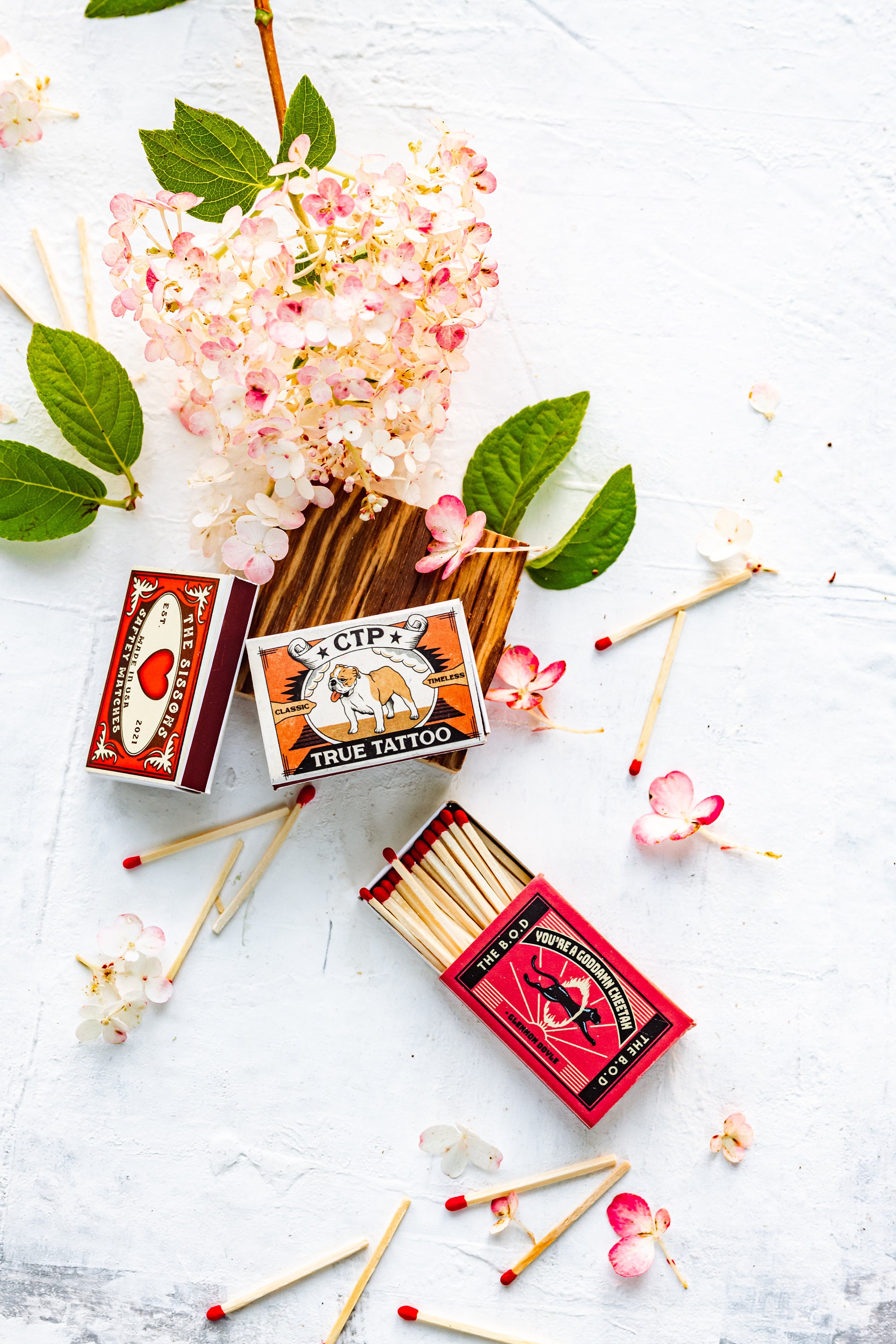 Bulk Custom Vintage Matches - Personalized Matchboxes -  Favor Matchboxes - Vintage Decor - Bridal Shower - Boho wedding - Rustic wedding
