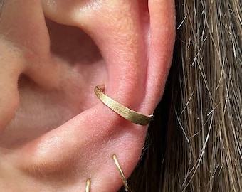 Conch Earring Hoop, 22k Gold Earrings, 16g Conch Hoop Gold, Conch Piercing Jewelry Gold 22K, 14g Conch Jewelry Hoop, Conch Ring Earring 22K