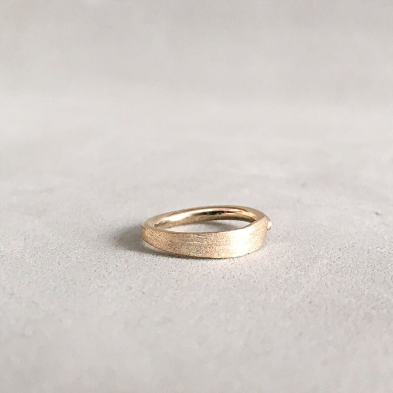 Conch Earring Hoop Gold 14K Piercing Piercing Jewelry Hoop Conch Ring Conch Jewelry 16g Conch Piercing Earring Conch Hoop Earring 14g