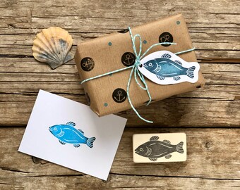 Hand carved rubber stamp „fish“, DIY, printmaking, card design, gift for kids, gift wrapping, gift tags, scrapbooking