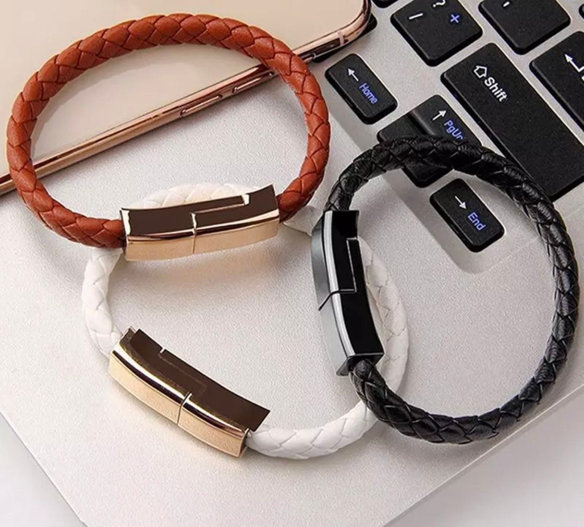 HAMYEE Silicone Circle Bangle Bracelet Wristlet with Connecting Pad Key  Ring String for Cell phones Keychain Mobile Phone Pendant Anti-fall  Portable Lanyard : Amazon.in: Bags, Wallets and Luggage