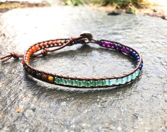 Pulsera de envoltura única con cuentas de chakra / envoltura de cuero para tobillera - regalo de cumpleaños, despedida de soltera, aniversario, accesorio lindo