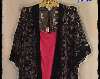 BLACK-ON-BLACK Velvet Kimono - Gypsy-Chic Devore Party Cloak, Hippie-Chic Boho Fringe Kimono, Festival Kimono [K2319]