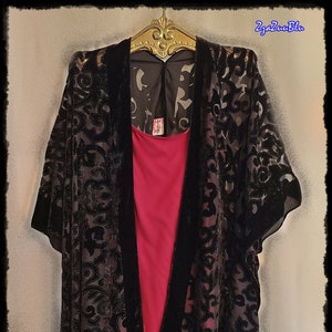 BLACK-ON-BLACK Velvet Kimono - Gypsy-Chic Devore Party Cloak, Hippie-Chic Boho Fringe Kimono, Festival Kimono [K2319]