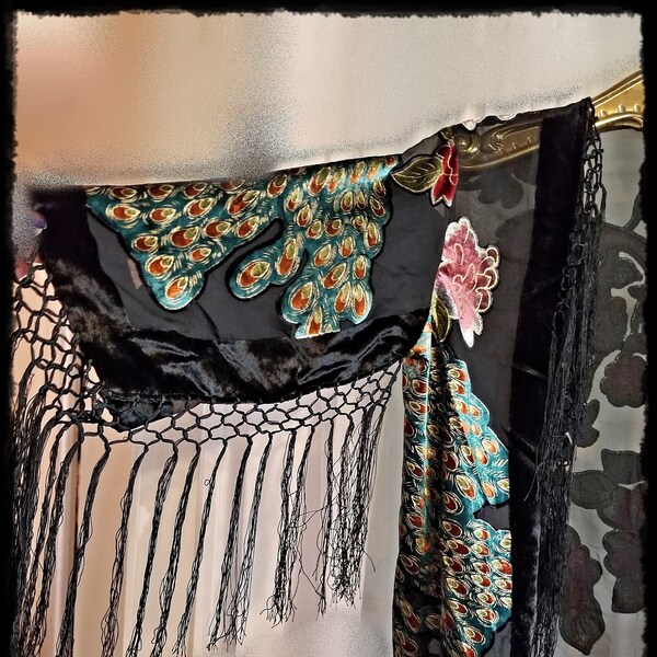 BURNOUT VELVET PEACOCK Kimono (Medium) - Boho Velvet Festival Jacket, Silky Fringe Kimono, Hippie Haori, Colorful Gypsy Kimono [KJ2359]