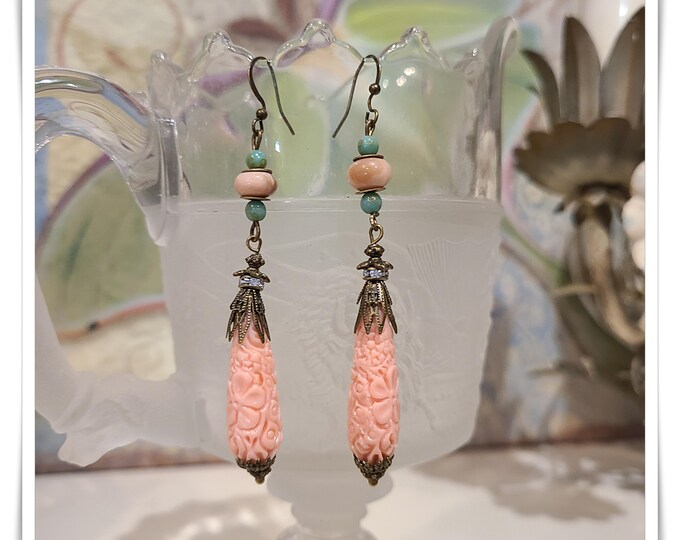 PRETTY IN Peachy-Pink! Carved Resin Dangle Drop Earrings, Pink Opal Gemstones and Sparkle