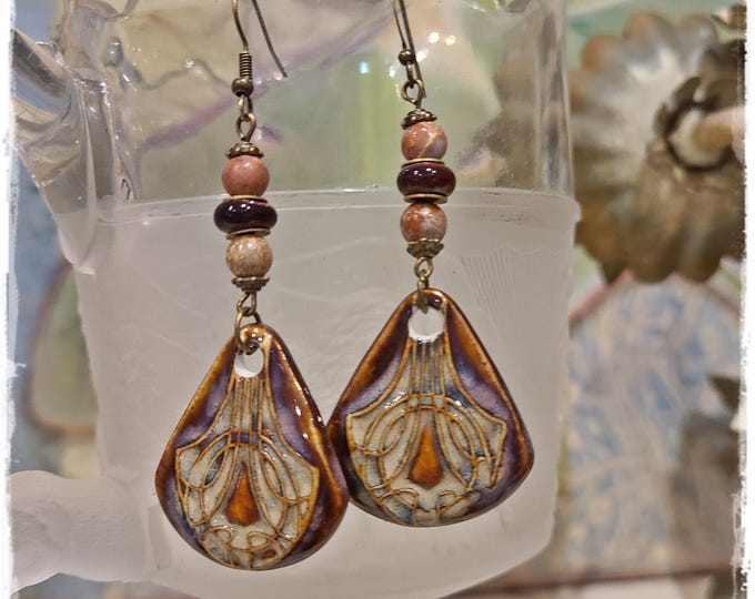 TOPANGA CANYON COLLECTION "c.1969" - Trippy Hippie-Chic Dangle Porcelain Earrings, Bohemian Ceramic EarArt [TCC70]