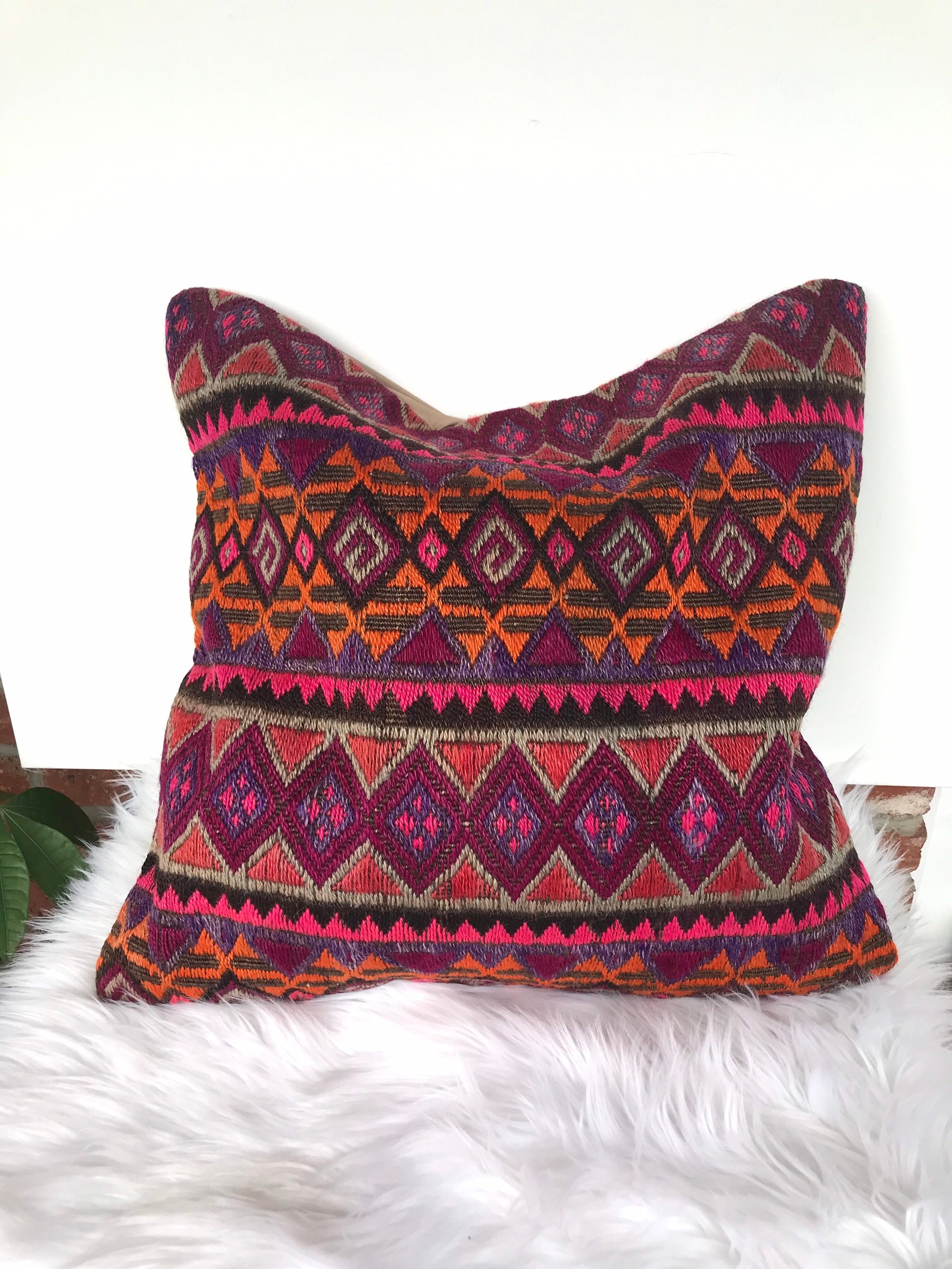 Rug Pillow coverThrow PillowVintage Kilim Etsy