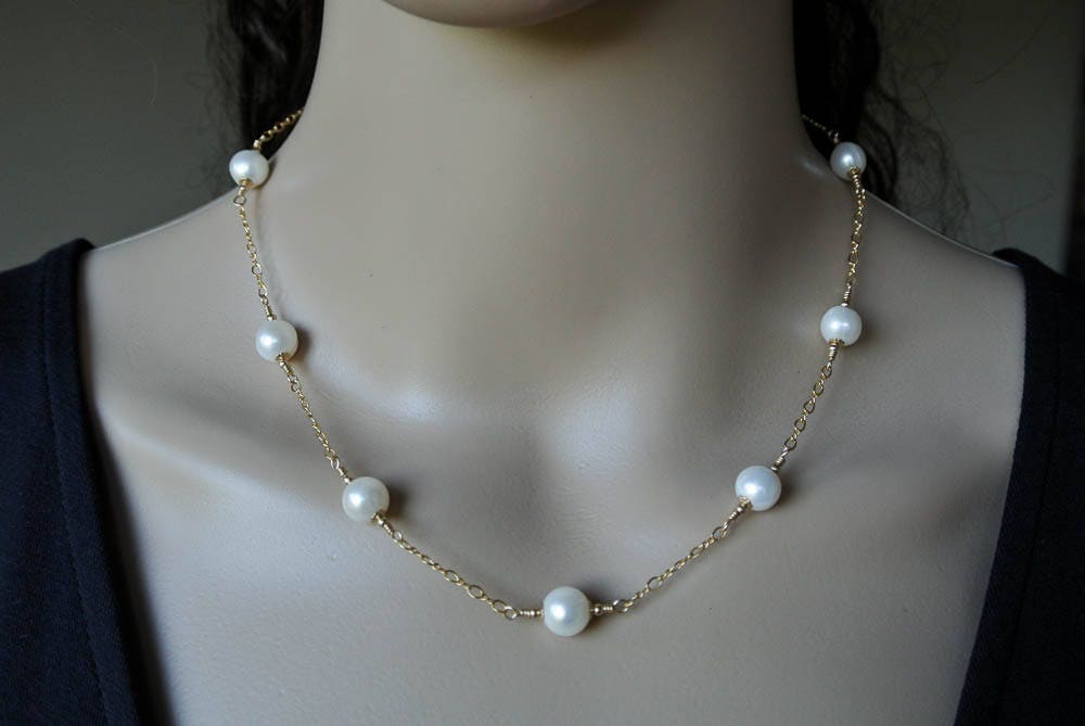 Gold Pearl Chain Necklace White Pearl 