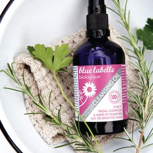 Organic Chamomile Cleansing Oil: Vegan Makeup Remover for Sensitive Skin