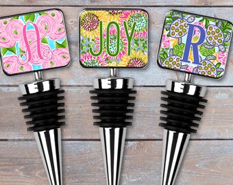 Preppy Collection Monogram Wine Stopper - Wine Bottle Stopper - Gifts for Wine Lovers - Tropical Beach Designs Personalized Gift