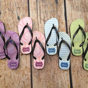 Set of 4 Personalized Monogram Flip Flops - Choose Pattern, Color, Name & More - Bridesmaids Gift, Bachelorette Party, Girls Vacation