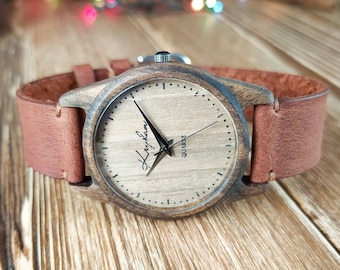 Wooden wrist watch | Walnut | Womens watch / Unisex watch | 35 mm (1 3/8") | FREE ENGRAVING | Black watch hands | Handmade wristwatches