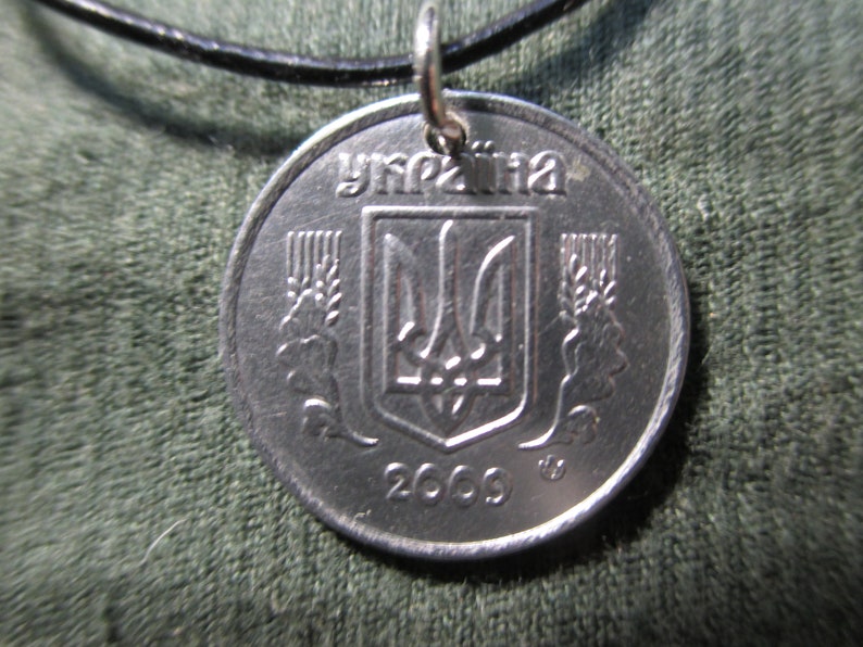2009 Ukraine 2 kopiiki Coin pendant jewelry necklace
