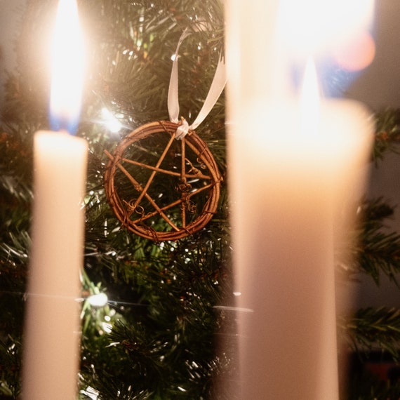 rustic pentacle yule ornament - 3" woven grapevine pentacle with ribbon - witchy christmas