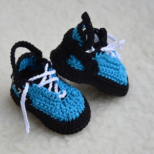 crochet shoes baby image 3