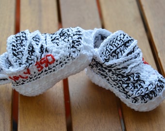 crochet sneakers, crochet shoes, crochet boots