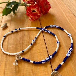 PERSONALISED SUNGLASSES CHAIN navy blue and white beads