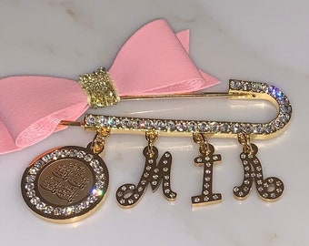 Stroller pin. Arabic stroller pin. Arabic name pin. Arabic baby gift. 4qul pin. Stroller brooch.